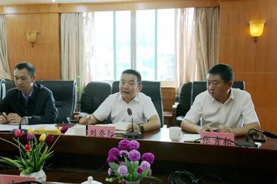 毛建橋主持召開創(chuàng)文工作專題會議并率隊(duì)現(xiàn)場督查組張商貿(mào)